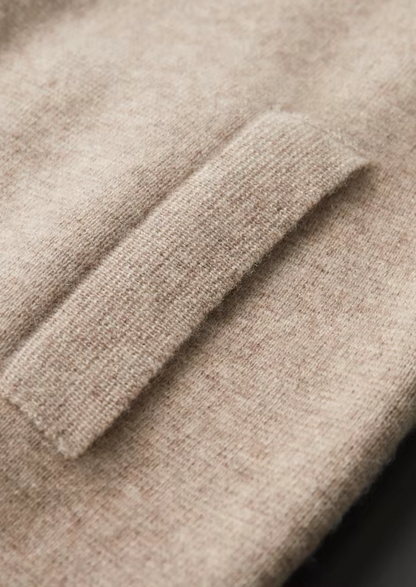 ZIP-POLO-STRICKJACKE AUS EXTRAFEINER MERINOWOLLE