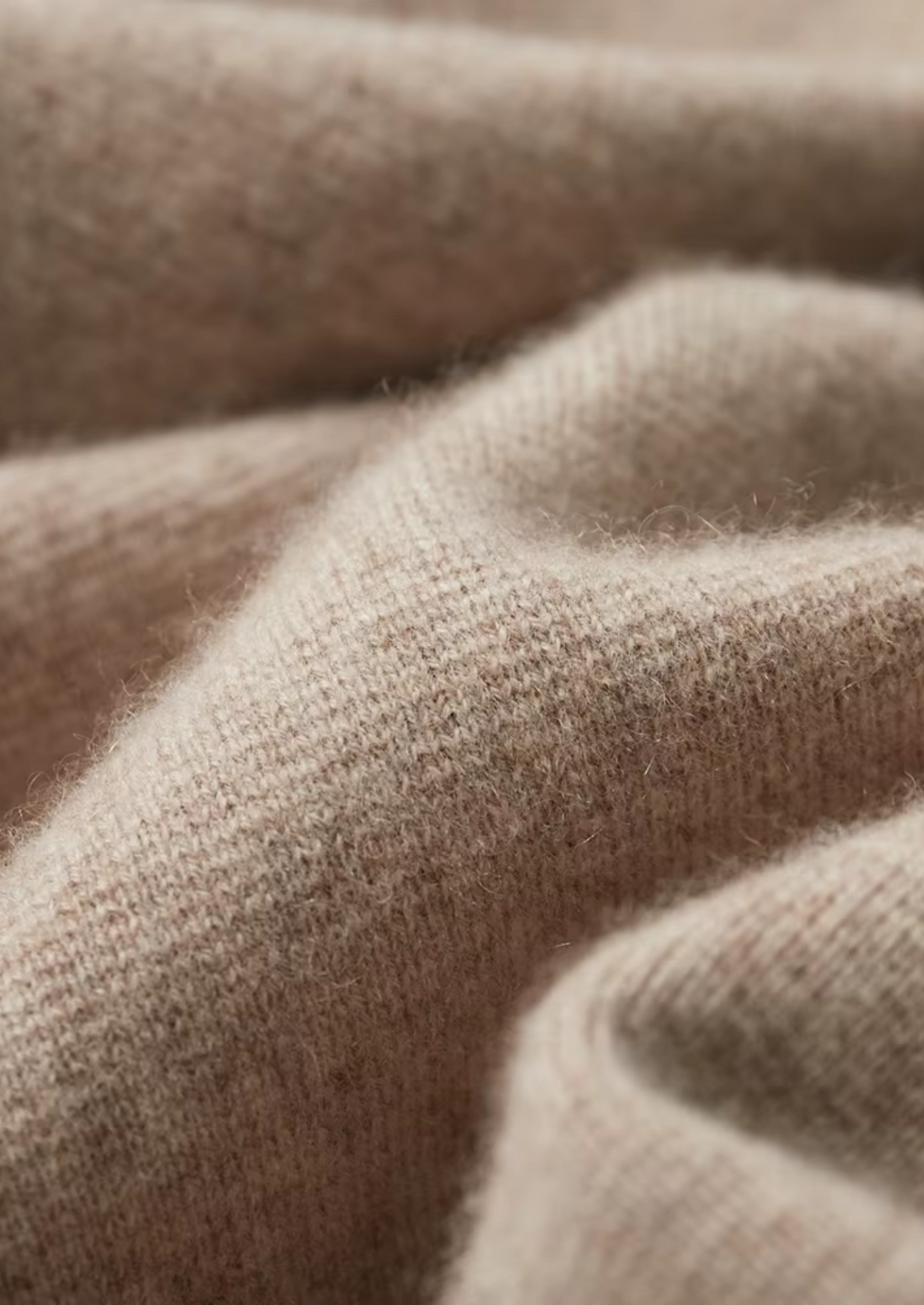 ZIP-POLO-STRICKJACKE AUS EXTRAFEINER MERINOWOLLE